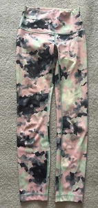 Lululemon Active Unique Yoga Run Detailed Crop Leggings - Size 4 US / 8 AUS - Picture 1 of 8