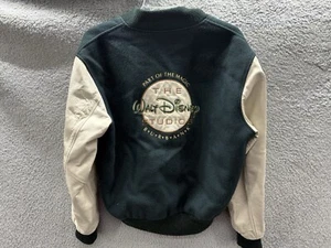 Chaqueta Lettermans Vintage Walt Disney Studios con Mickey Mouse Burbank Grande EE. UU. - Imagen 1 de 13