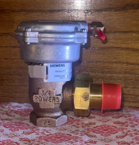 SIEMENS Angle Union Valve, Two Way, 3/4", 4.6 Flow (656-0018) - Picture 1 of 5