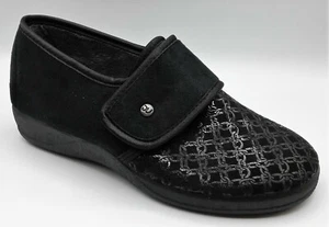Slippers - Ladies - DeValverde 109 Negro - Adjustable Hook & Loop Stretch Vamp - Picture 1 of 7