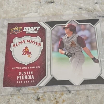2009-10 Upper Deck Draft Edition Alma Mater #AMDP Dustin Pedroia - Image 1 of 4