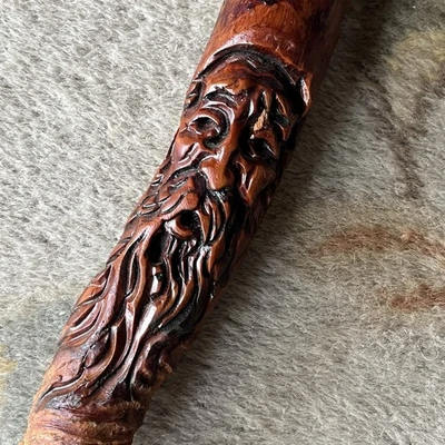 Stuart Taylor RABB American siglo XX Madera Espíritu Tallado Cara Hombre Mago Tallado Foto 1 de 4