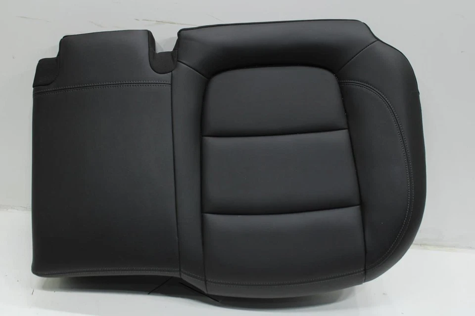Cojín inferior asiento segunda fila lado izquierdo conductor trasero Buick Encore 17-20 42421644 OEM Foto 1 de 4