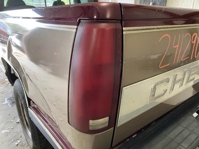 Luz trasera izquierda del conductor para camioneta Chevrolet 2500 90-00 1861105 Foto 1 de 4