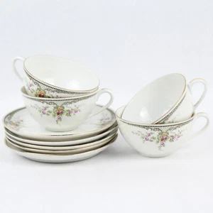 Lot of 4 Hutschenreuther Cups And 5 Saucers White With Pink Flowers Bavaria - Picture 1 of 5