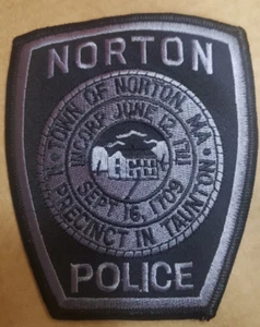 MA Norton Massachusetts Police Patch - Picture 1 of 1