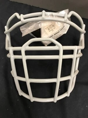 Schutt VENGEANCE V-RJOP-DW Football Facemask in LIGHT GRAY.
