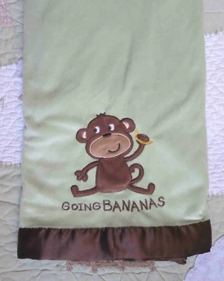 Manta de bebé Carter's Monkey Going Bananas verde poliéster felpa marrón satinado usada en excelente estado Foto 1 de 3