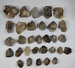 450gms Of Quartz Crystals With Hematite Lot From Zagi Mountains, KPK, Pakistan. - Picture 1 of 18