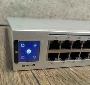 UBIQUITI UniFi USW-Pro-48-PoE 48 Port Rack Mountable Ethernet PoE Switch TESTED - Photo 1/8