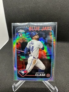 2024 Topps Chrome Update Series - Prism Refractor #USC147 Jonatan Clase (RC) - Picture 1 of 2