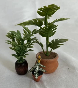 Lot of 3 Dollhouse Miniature Plants & Flowers In Pots - Modern- 1:12 - Bild 1 von 8