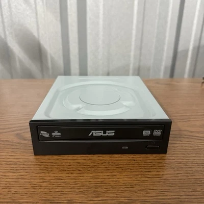 ASUS DRW-24F1ST C Internal Desktop SATA ROM Drive - Image 1 of 4