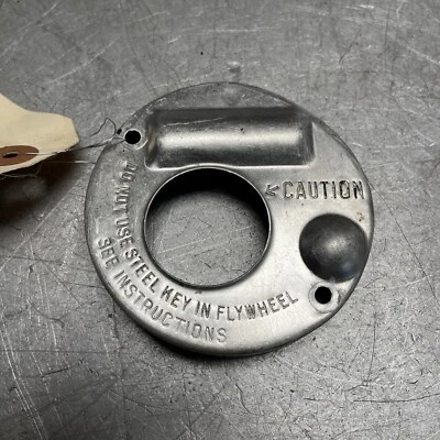 OEM USED BRIGGS HORIZONTAL ENGINE 130292-0159-04 POINT COVER 220366 - Image 1 of 2