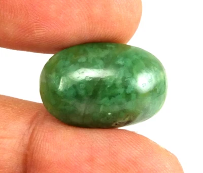 Shola Genuine 28.90 Ct Natural Tsavorite Garnet Giant from Kenya - Image 1 of 2