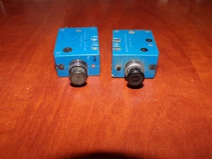 Aircraft 1 Amp and 2 Amp Blue Circuit Breakers - Picture 1 of 3