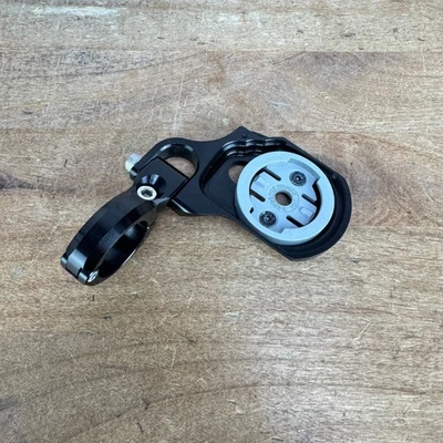 Montaje K-Edge Aero TT para Wahoo BOLT 22,2 mm montaje en computadora 38 g Foto 1 de 3