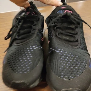 Nike Air Max 270 Sneaker schwarz, Damen 11 Top Zustand  - Bild 1 von 8