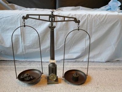 Apothekerwaage, Balkenwaage antik, 1920? Mit 5 Messing-Gewichten - Bild 1 von 2