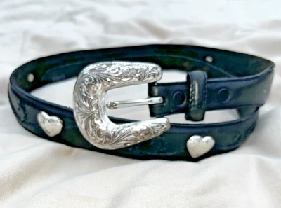 Cinturón de cuero negro caracola con forma de corazón plateado Tony Lama para mujer Country Western talla 30 Foto 1 de 4
