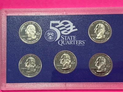 2007 Philadelphia U.S Mint Set OGP & COA W/2001 State Quarters Proof Set - Image 1 of 4