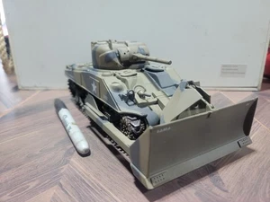 21st Century Toys Ultimate Soldier 1:32 Sherman Dozer M4A3 Tank - Picture 1 of 6