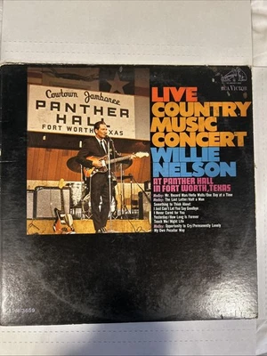 (UNTESTED) LIVE COUNTRY MUSIC CONCERT-WILLIE NELSON- RCA VICTOR- LSP 3659 - Image 1 of 4