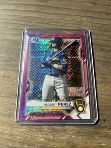 2021 Bowman Chrome Prospects rifrattore fucsia shimmer / 199 Hedbert Perez - Foto 1 di 3