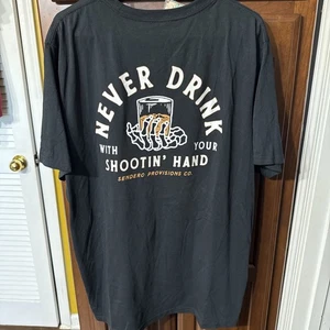 Sender Never Drink With Your Shooting Hand schwarzes T-Shirt Herren Gr. XL - Bild 1 von 3