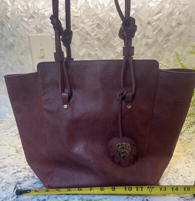 Bolso de Mano Tommy Bahama Cuero Repujado Rojo Verano Moda Palmeras Playa Barco Náutico Foto 1 de 4