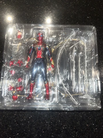 Bandai S.H.Figuarts Spider-Man No Way Home: Iron Spider Action Figure Open READ Cover
