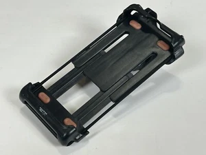 SOPORTE PARA TELÉFONO INTELIGENTE DELTA MONTAJE PARA AURICULARES CADDY - Imagen 1 de 12