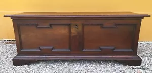 Particolare Cassapanca Emiliana in noce - Bild 1 von 8
