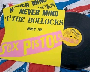 SEX PISTOLS - Never Mind ITALIAN Import + Inner Sleeve SID VICIOUS Johnny Rotten - Picture 1 of 15