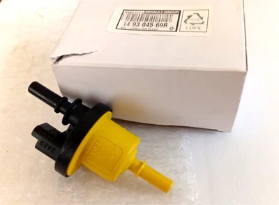 New Genuine OEM Renault Vacuum Solenoid Valve, 149304569R, Purge Solenoid Valve - Image 1 of 4