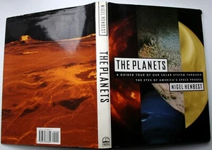 Nigel Henbest THE PLANETS: A GUIDED TOUR by AMERICA'S SPACE PROBES HCDJ VGC 1992 - Foto 1 di 5