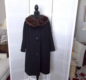 Vintage Black Wool Coat Jacket W/Brown Mink Fur Collar Bettijean Union Made L/XL - Picture 1 of 13