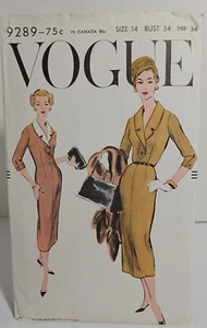 Raro ABITO vintage 1957 Vogue Design motivo da cucito 9289 taglia 14 NON TAGLIATO - Foto 1 di 7