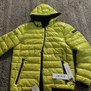 Calvin Klein Mens Hooded Down Puffer Jacket Sz M Sorona Aura Warmth Factor Nwt - Picture 1 of 14