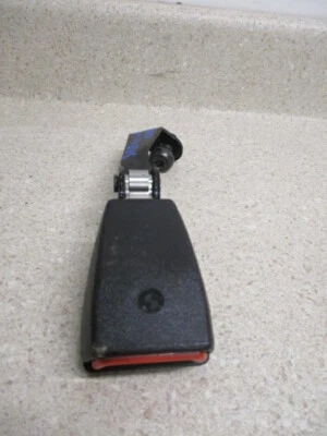01 a 06 Bmw 325ci 330ci, 2000 323ci Izquierdo Lh Cinturón de seguridad trasero Hebilla OEM Foto 1 de 4
