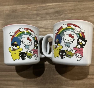 Taza Cerámica Sanrio Hello Kitty and Friends Brillo Arco Iris 20oz X2 Nueva - Imagen 1 de 4