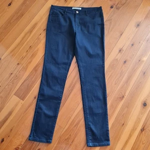 Women's size 14 'COUNTRY ROAD' Gorgeous navy skinny jeans - EUC - Picture 1 of 5