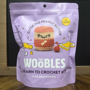 The Woobles Clyde The Peanut Butter Learn To Crochet Kit For Beginners - Picture 1 of 2