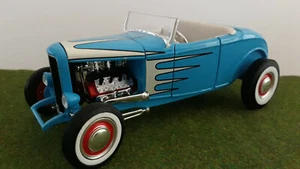 FORD 1932 STREET ROD 1/18 ERTL AMERICAN MUSCLE 7851 voiture miniature custom tun - Imagen 1 de 10