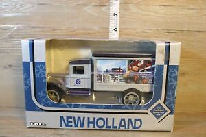 Ertl New Holland  Seasons Greeting 1931 Hawkeye Truck Bank 1/34