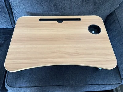 Bandeja de cama portátil de escritorio con soporte para taza y tableta portátil Foto 1 de 4