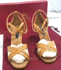 Shoes Dance Naturals Sophia Capretto Tan Ballroom Dance 2.5" Heels Sz 6.5 NEW - Picture 1 of 14