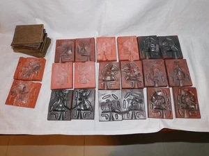 MENGE 10 - VINTAGE BLEI SPIELZEUG SOLDAT R&B GUMMI/SILIKON FORMEN & BRETTER - LOT #3A - Bild 1 von 8