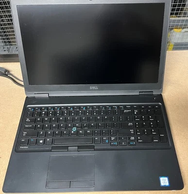Dell Precision 3520 15.6 in, Intel Core i5 2.8Ghz, 16GB, Nvidia M620, Win 10 Pro - Image 1 of 4