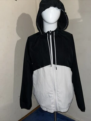 Athletics Works Men’s Medium Size (38-40) Black & White Lightweight Windbreaker - Image 1 of 4